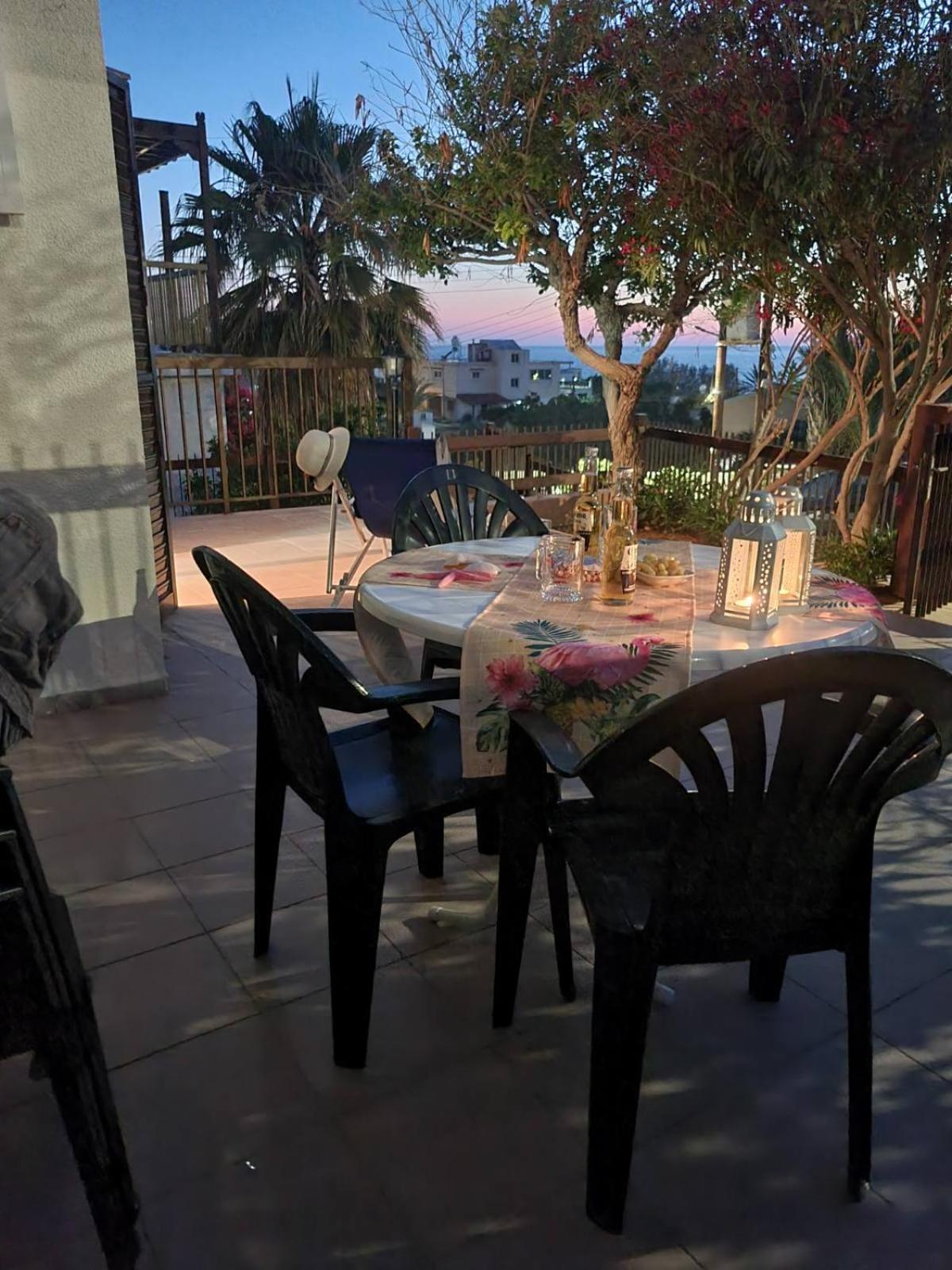 Serena Vacation Home Pomos Esterno foto