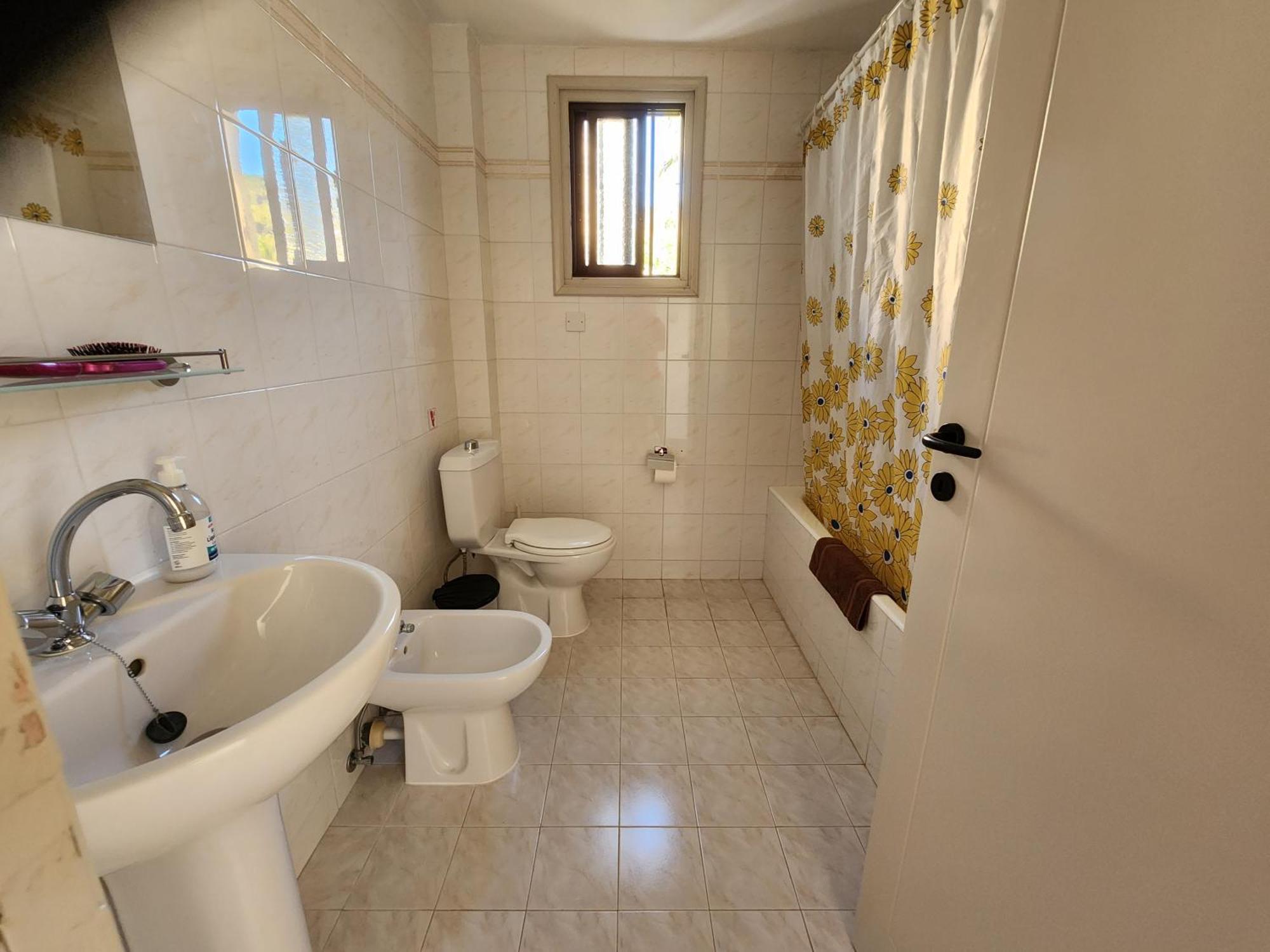 Serena Vacation Home Pomos Esterno foto