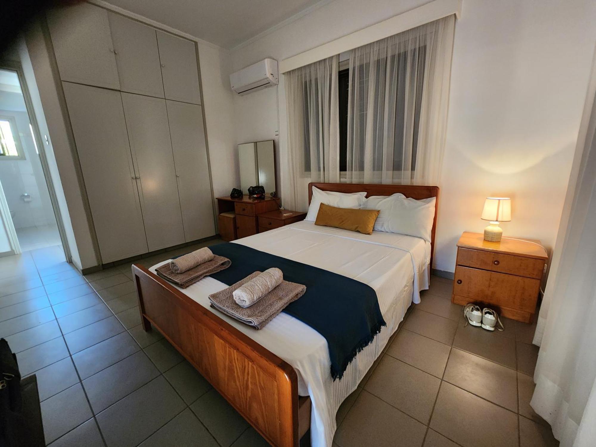 Serena Vacation Home Pomos Esterno foto